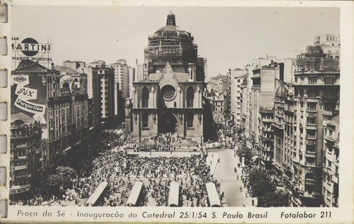 Werner_Haberkorn_-Praça_da_Sé-Inauguração_da_Catedral-25-1-54-_S.Paulo-Brasil-Fotolabor-_211