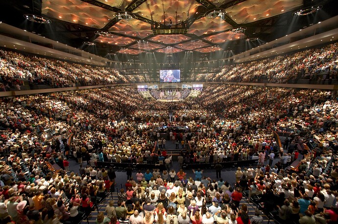 Lakewood_worship